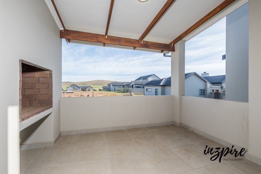2 Bedroom Property for Sale in Hartland Lifestyle Estate Western Cape